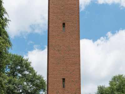 Twelve Hale students earn degrees at UA
